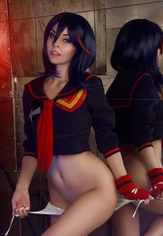 Helly Valentine (disharmonica)